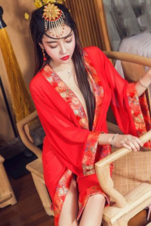女人18片毛片60分钟翻译_HD高清在线观看